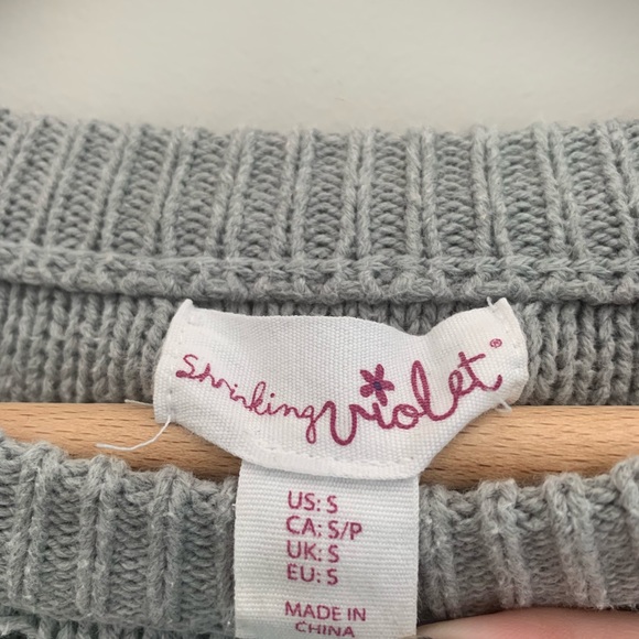 Gray knitted sweater - Picture 3 of 4